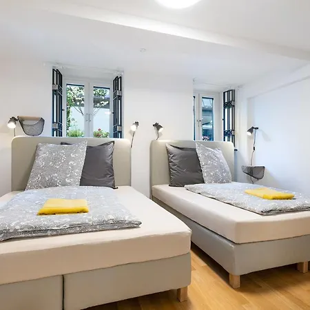 Marienplatz 2 Bedrooms Living Kitchen