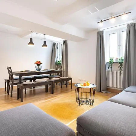 Apartment Marienplatz 2 Bedrooms Living Kitchen Munich